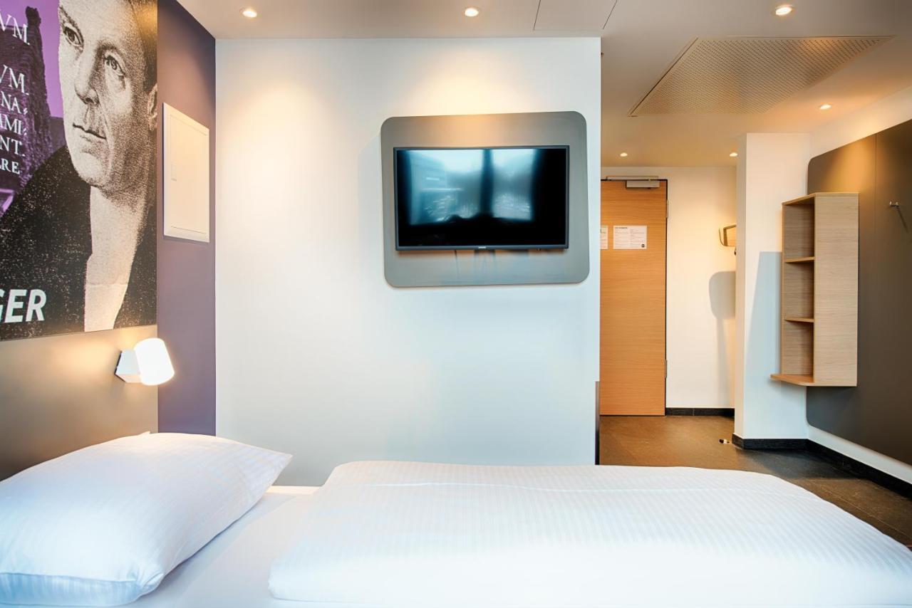 Augsburg-west 3*
